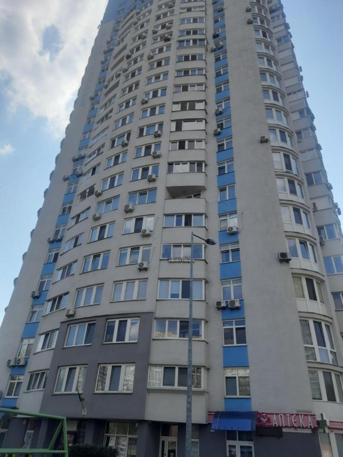 Видовые Апартаменты Kyiv Exterior photo